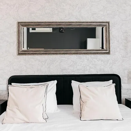 Crystal House Ii - Loftaffair Collection Apartment