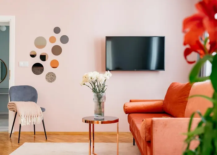 Crystal House Ii - Loftaffair Collection *