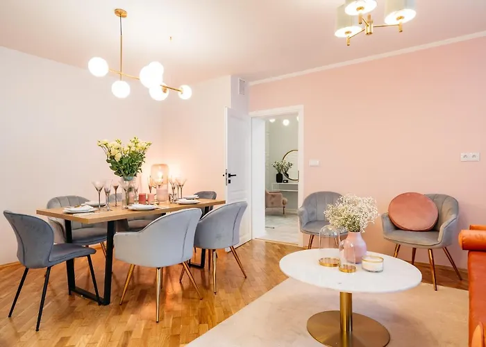 Crystal House Ii - Loftaffair Collection