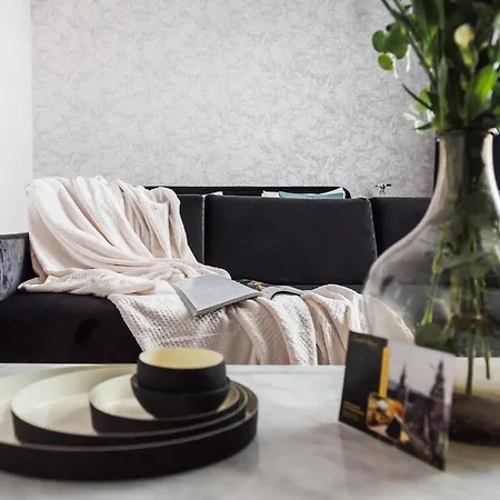Crystal House Ii - Loftaffair Collection Daire