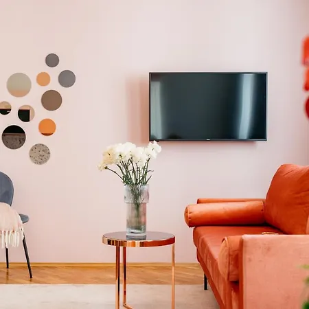 Crystal House Ii - Loftaffair Collection *